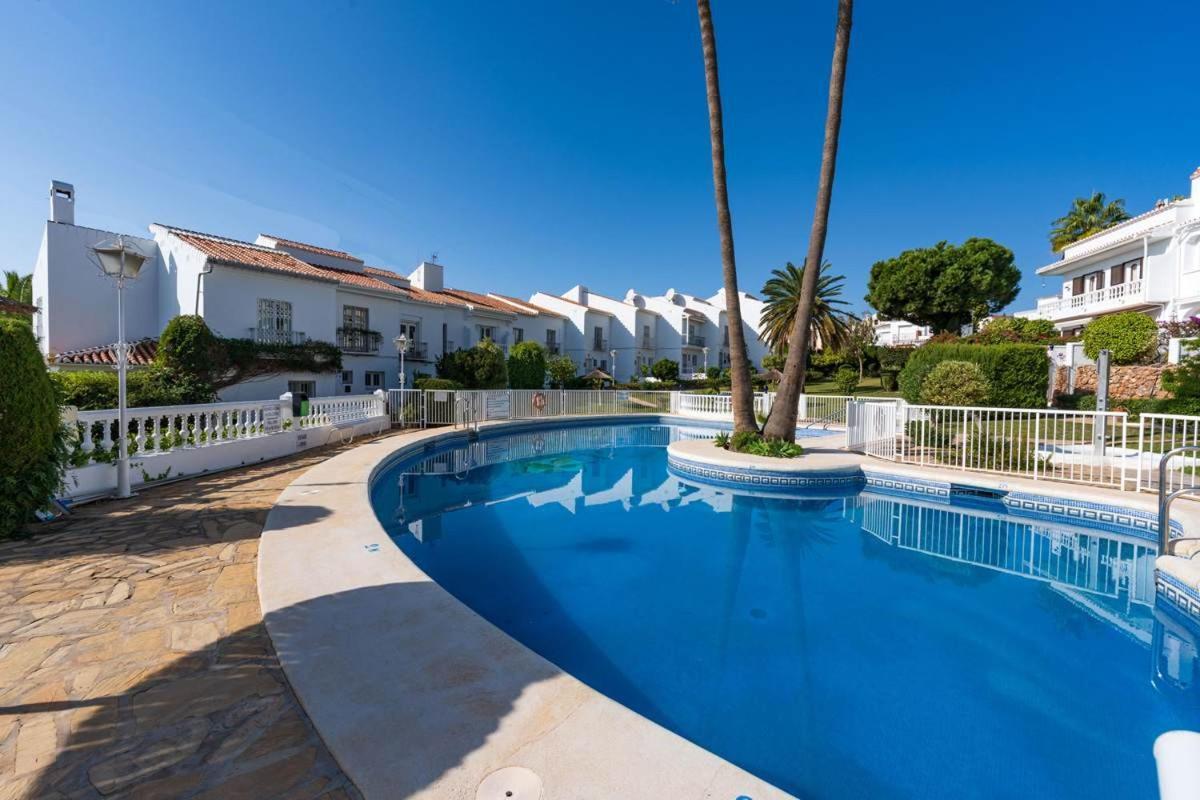 Jardines De Nerja Villa Exterior photo