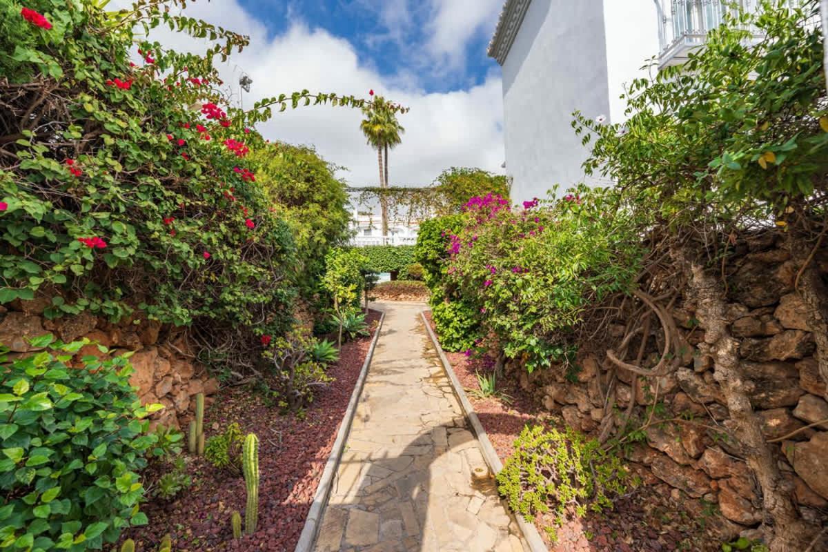 Jardines De Nerja Villa Exterior photo
